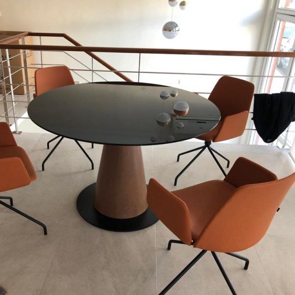 mesa comedor redonda prisma glass fija salon moderno