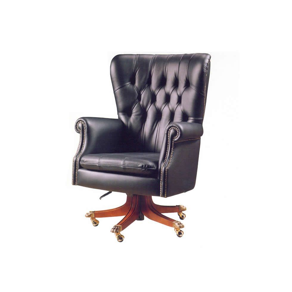Sillón clásico giratorio Tucan capitoné en piel patas con ruedas Sillon despacho clasico TUCAN en piel patas madera con ruedas