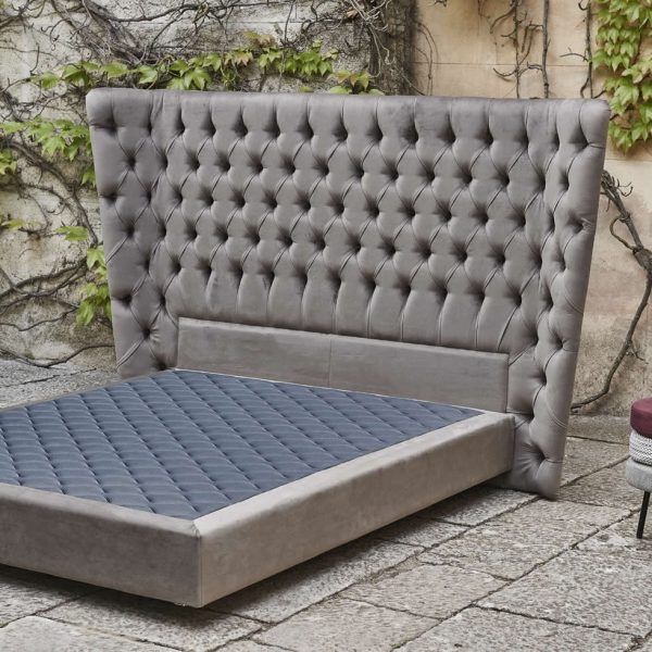 Cabezal tapizado capitone ROYALTY moderno dormitorio matrimonio