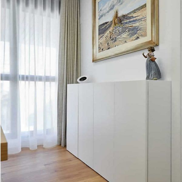 Aparador moderno a medida puertas apertura push laca