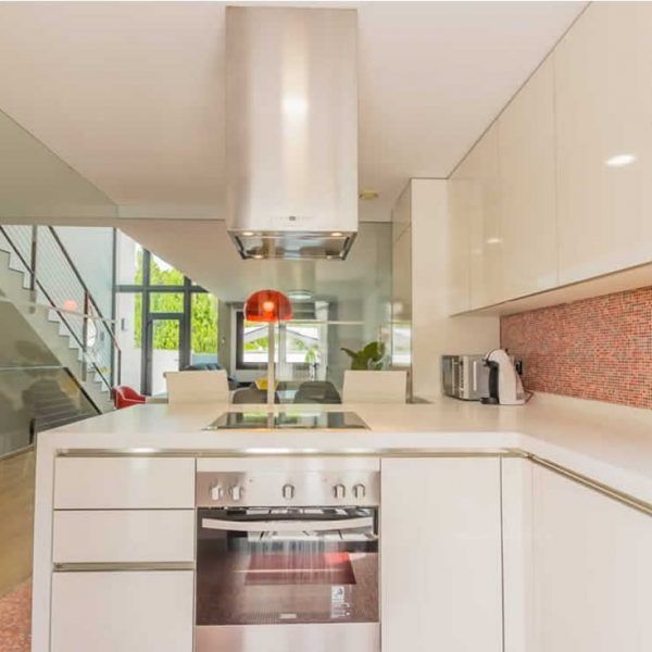 Muebles cocina moderna a medida en laca blanco