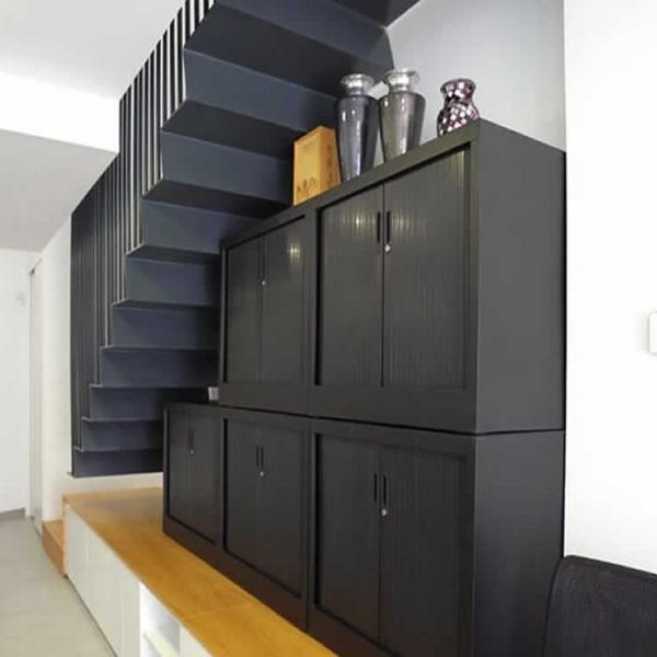 Muebles especial bajada escalera moderno chapa natural y laca
