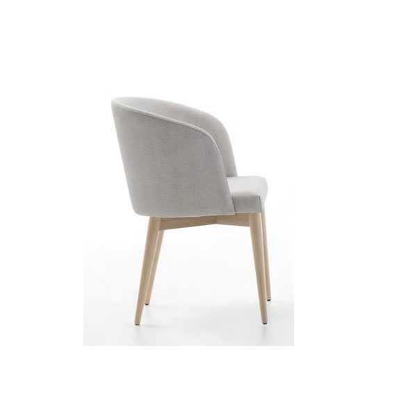 detalle silla kona nordica haya maciza tapizado salon comedor hosteleria contract