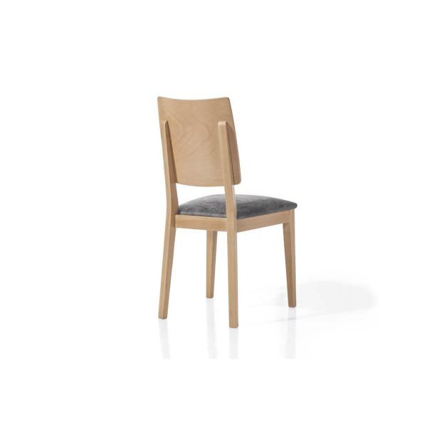 detalle silla moderna nordica madera haya tapizado elsa cocina salon comedor hosteleria