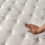 detalle tacto suave mito muelles ensacados transpirable firmeza confort descanso dormitorio
